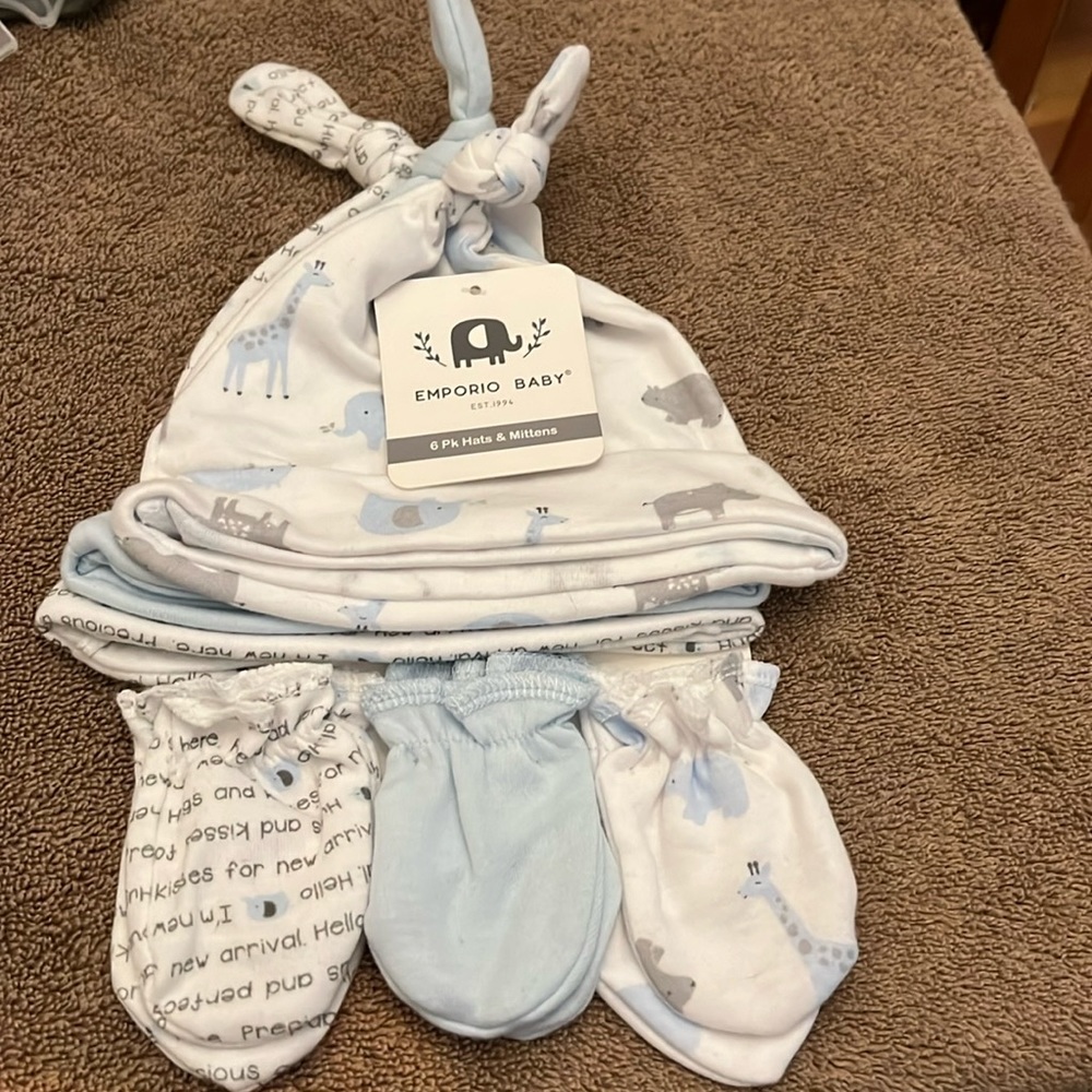 Emporio Baby 6pk hats and mittens
